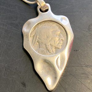 ARROWHEAD NECKLACE WITH BUFFLO HEAD NICKEL 1936